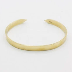 Bracelet Jonc Homme En Or 18 Carats 26 Bracelet Jonc Homme En Or 18 Carats -Vivalatina Boutiqe braceletjonclisseorjaune 2