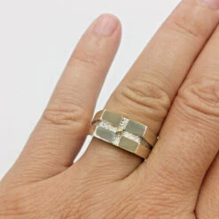 Bague Rectangulaire Pour Homme -Vivalatina Boutiqe chevalieredeuxorsorblanc18carats 15 Copy 5a3ecbd4 75b2 452e 9e30 9a1b8cf911ff