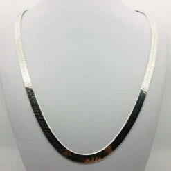 Collier à Maille Plate En Argent 14 Collier à Maille Plate En Argent -Vivalatina Boutiqe collier argent maille plate 6 Copy