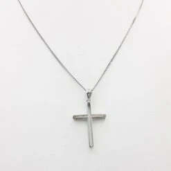 Croix De Baptême En Or -Vivalatina Boutiqe croix bapteme or blanc 3