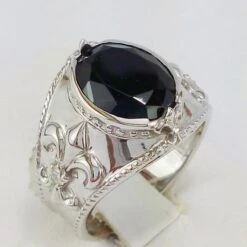 Grosse Chevalière Pour Homme Or & Diamants -Vivalatina Boutiqe grosse chevaliere onyx or homme 1
