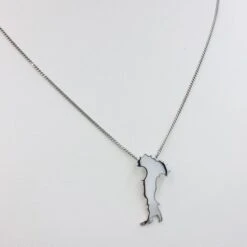 Pendentif Carte Italie En Or -Vivalatina Boutiqe pendentif carte italie or blanc 18 carats 1