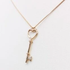 Pendentif Clef En Or -Vivalatina Boutiqe pendentif cle or rose 5