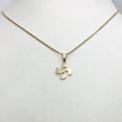 Pendentif Croix Basque Or -Vivalatina Boutiqe pendentif croix basque en or jaune 18 carats Co