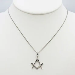 Pendentif Franc-maçon En Or 13 Pendentif Franc-maçon En Or -Vivalatina Boutiqe pendentif franc macon discret or 14