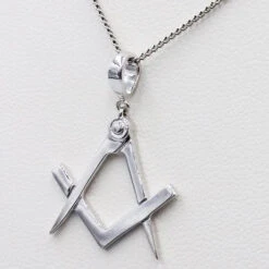 Pendentif Franc-maçon En Or 11 Pendentif Franc-maçon En Or -Vivalatina Boutiqe pendentif franc macon discret or 16