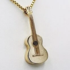 Pendentif Guitare En Or -Vivalatina Boutiqe pendentif guitare 3 min