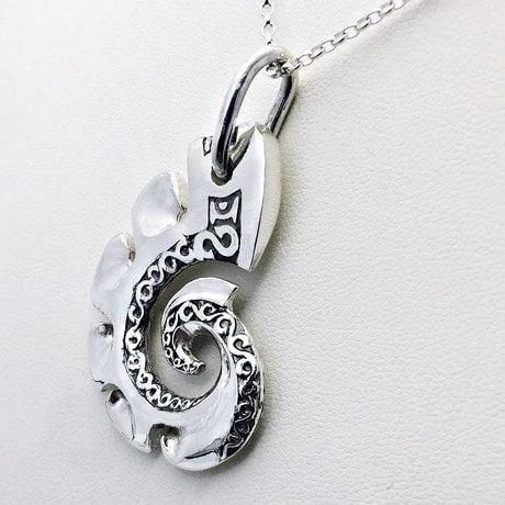 Pendentif Hameçon Polynésien 5 Pendentif Hameçon Polynésien – Image 3