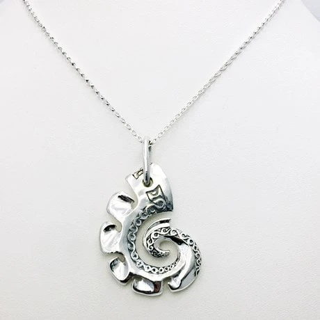 Pendentif Hameçon Polynésien 6 Pendentif Hameçon Polynésien – Image 4