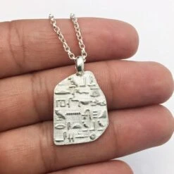 Pendentif Hiéroglyphe Égyptien -Vivalatina Boutiqe pendentif hieroglyphe egyptien or blanc 18 carats 2