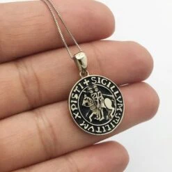 Pendentif Templier En Or 29 Pendentif Templier En Or -Vivalatina Boutiqe pendentif templier or blanc 7