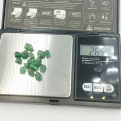 Émeraude Brute -Vivalatina Boutiqe pierre emeraude brute 4